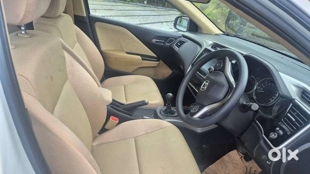 Honda City Vx Petrol Mt, 2022, Petrol