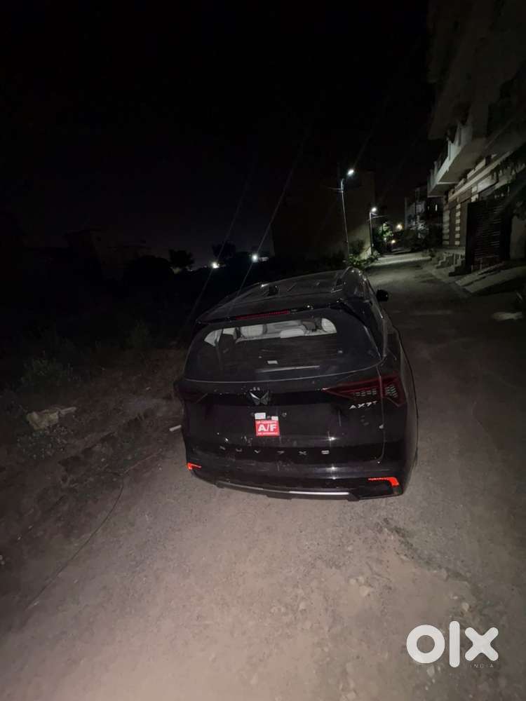 Mahindra Xuv 7xo  Ax7t Diesel At 2026