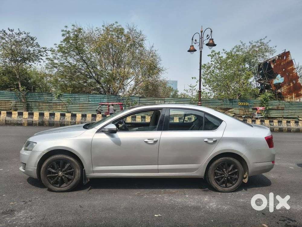 Skoda Octavia 1.8 Elegance Tsi At, 2015, Petrol