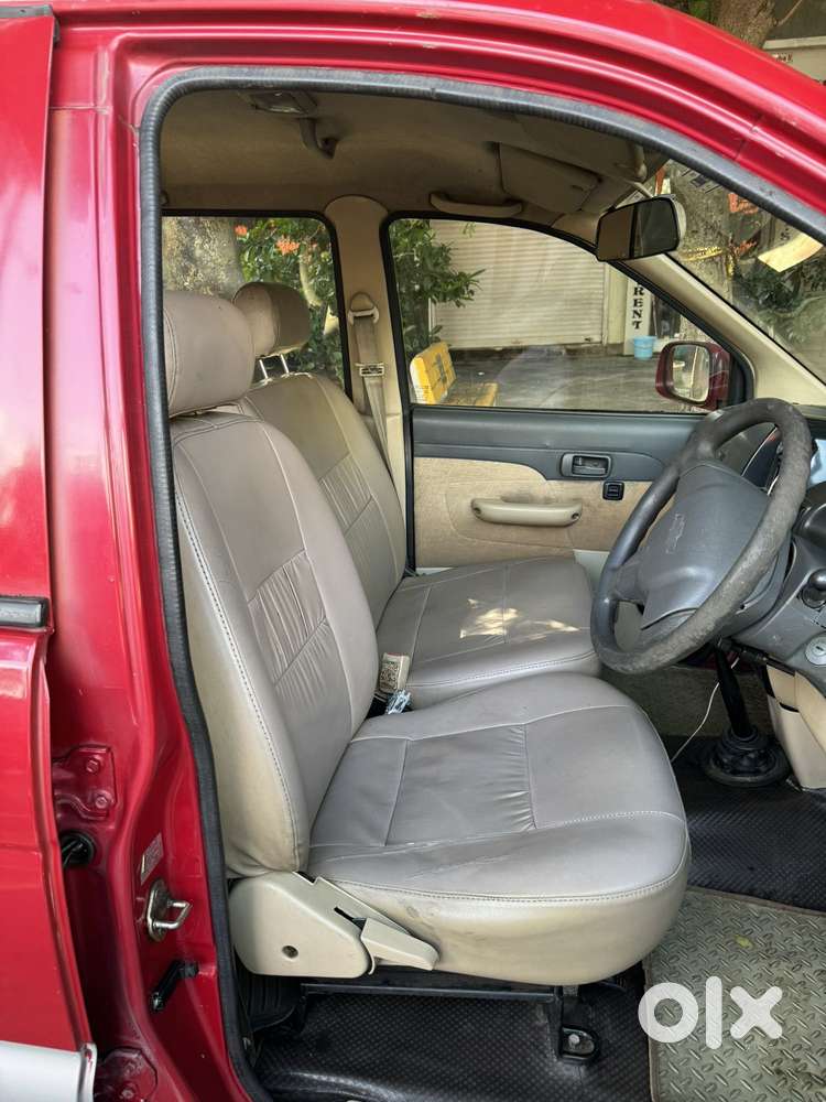 Chevrolet Tavera Neo 3 Ls 10 Seater Bs Iv, 2016, Diesel