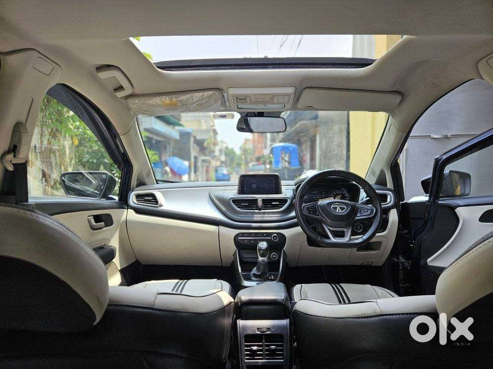 Tata Altroz Xz Plus (s) Dark Edition, 2023, Petrol