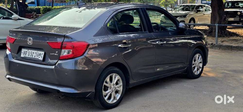 Honda Amaze 2nd Gen Vx, 2020, Petrol