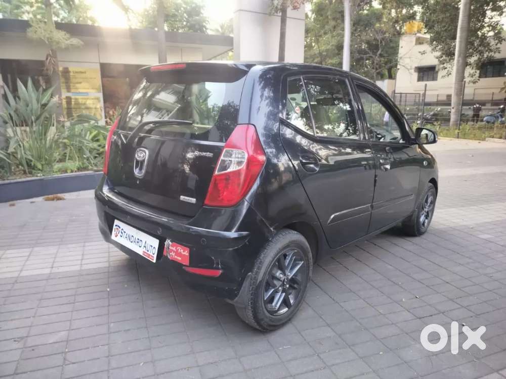 Hyundai I10 Sportz At, 2013, Petrol
