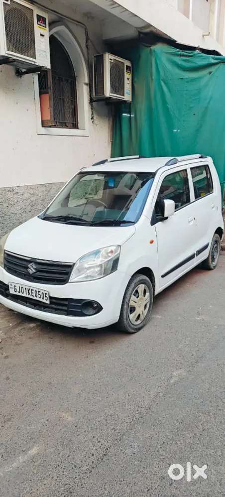 Maruti Suzuki Wegenar Vxi