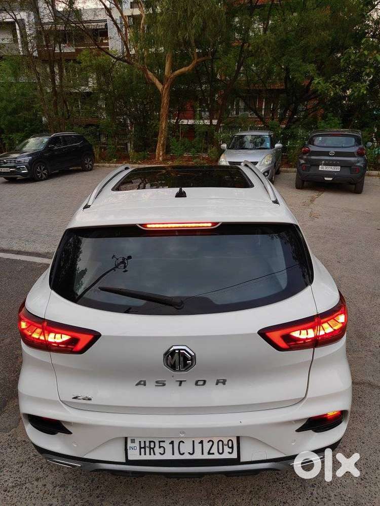 Mg Astor Zs Vti-tech Cvt Sharp, 2023, Petrol