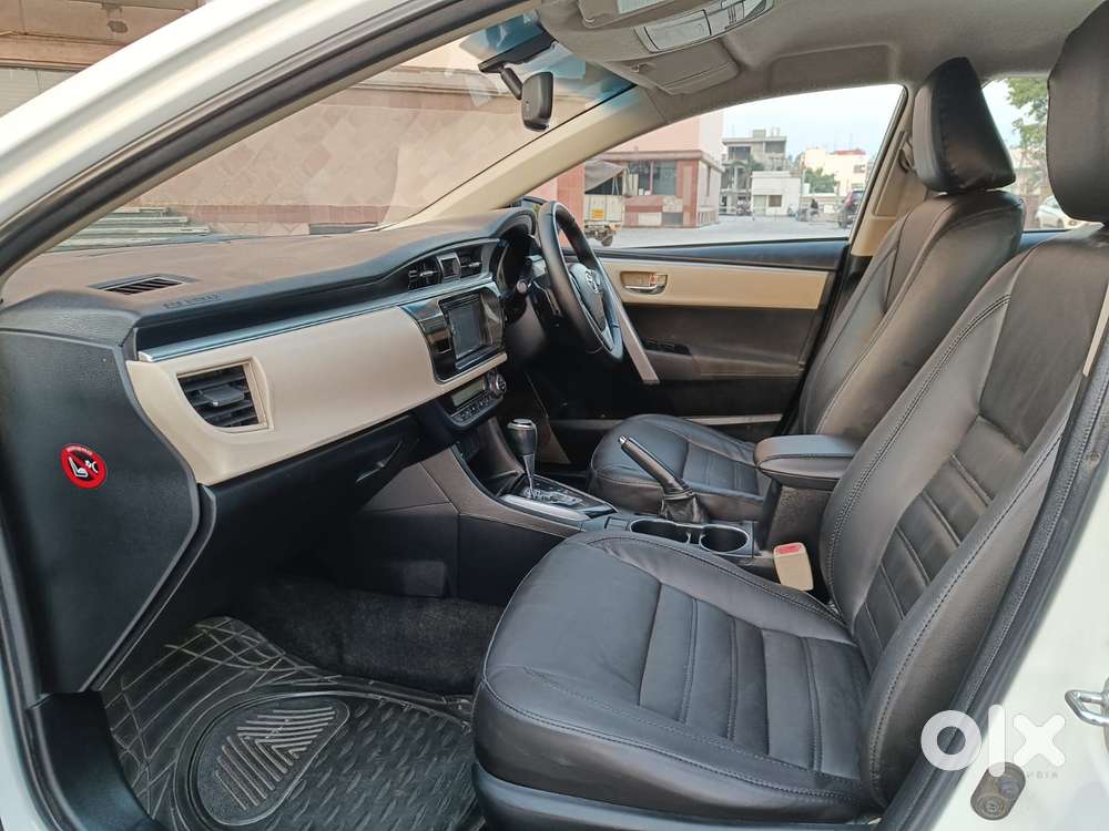 Toyota Corolla Altis G At, 2014, Petrol