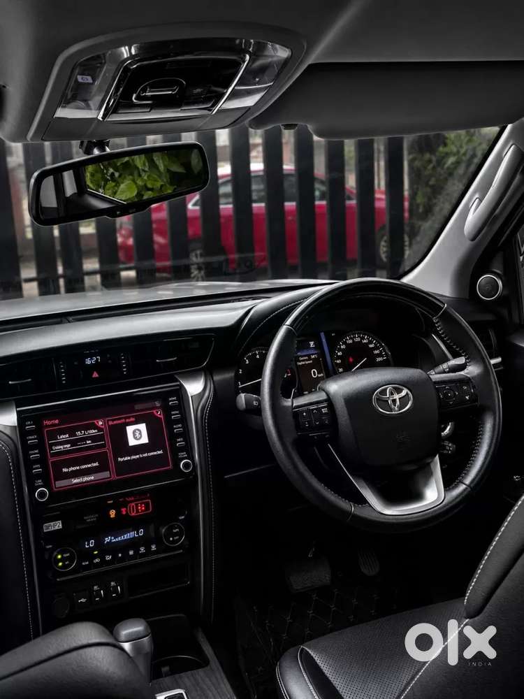Toyota Fortuner 4x2 At 2.7 Petrol, 2025, Petrol