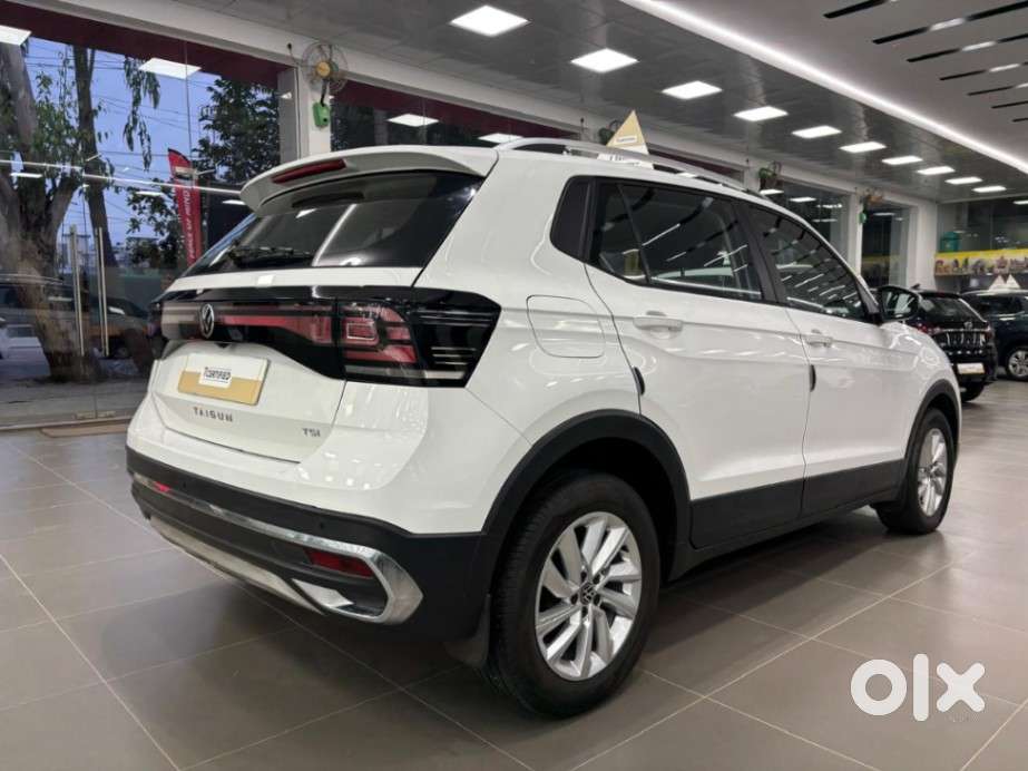 Volkswagen Taigun 1.0 Tsi Highline At, 2023, Petrol