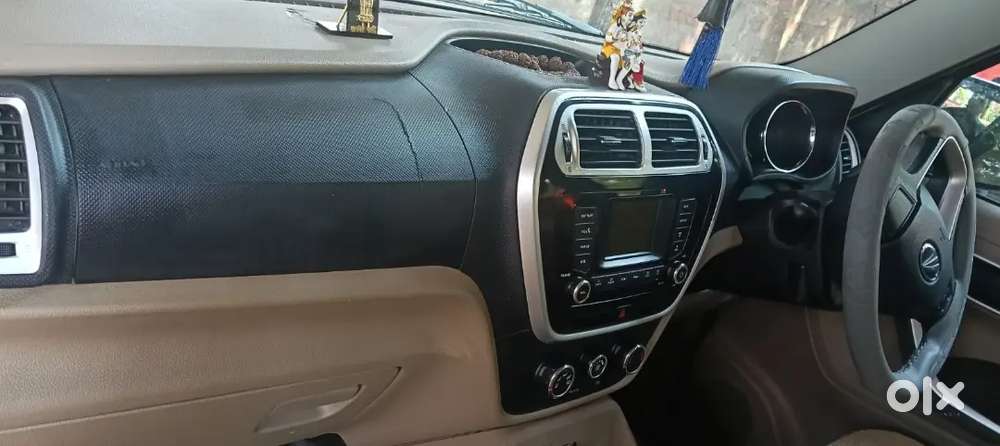 Mahindra Tuv 300 2016 Diesel Well Maintained