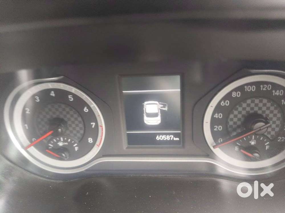 Hyundai Aura 1.2 Sx Cng, 2024, Cng & Hybrids