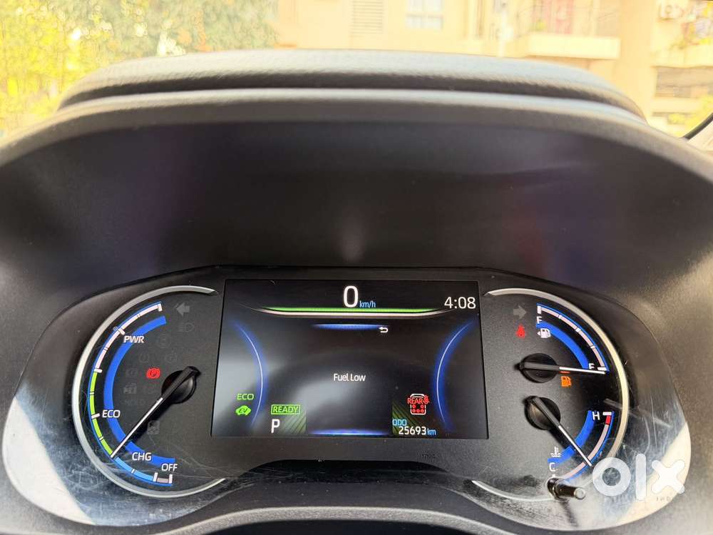 Toyota Innova Hycross 2.0 Zx Hybrid 7 Str, 2023, Petrol