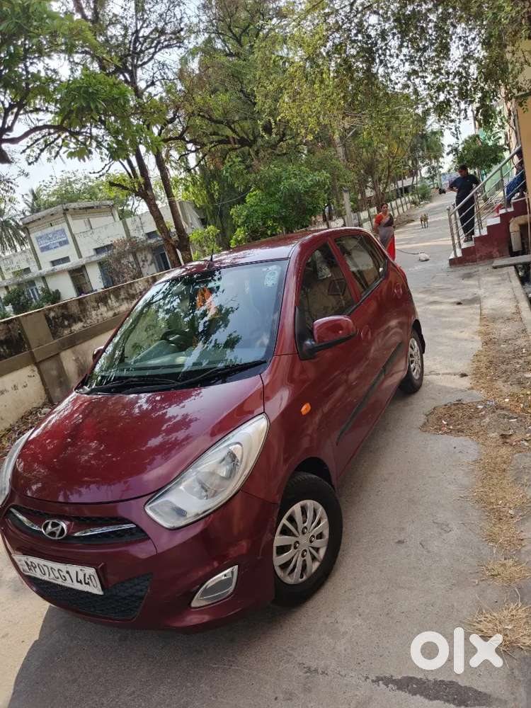 Hyundai I10 2015 Petrol 92589 Km Driven