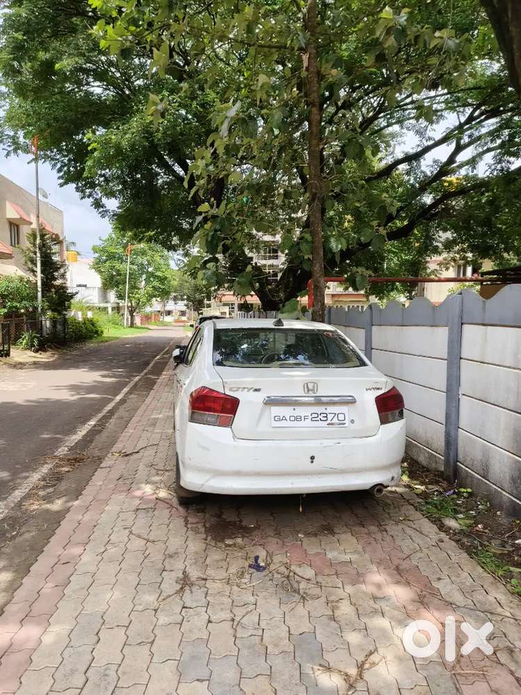 Honda City 1.5 V Petrol 2010