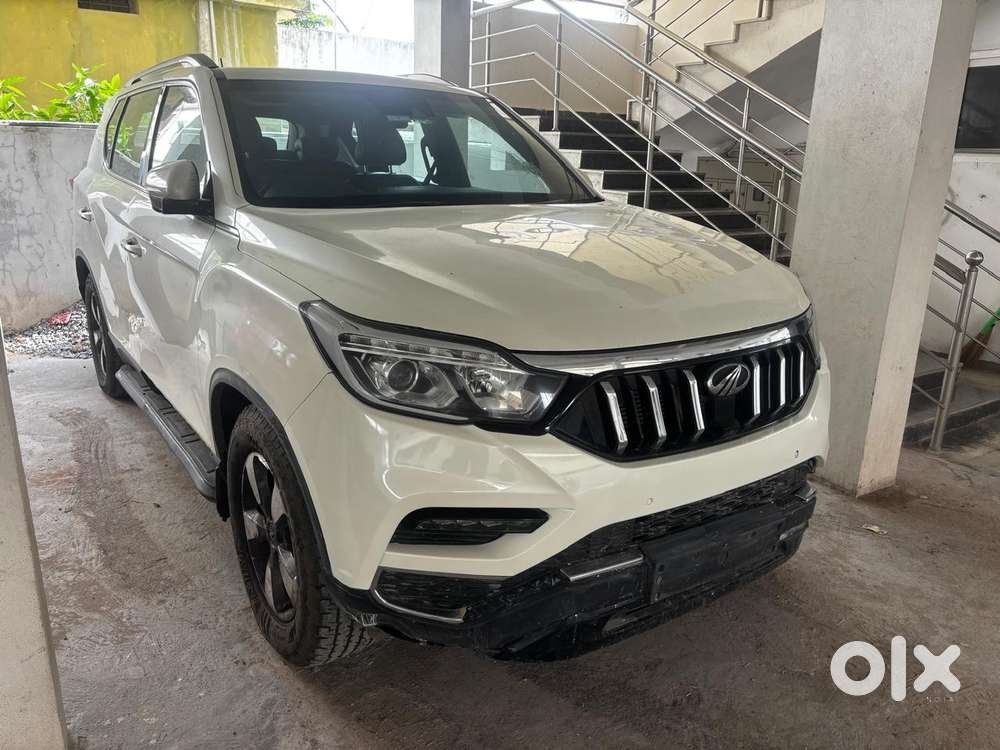Mahindra Alturas G4 4x2 At, 2019, Diesel