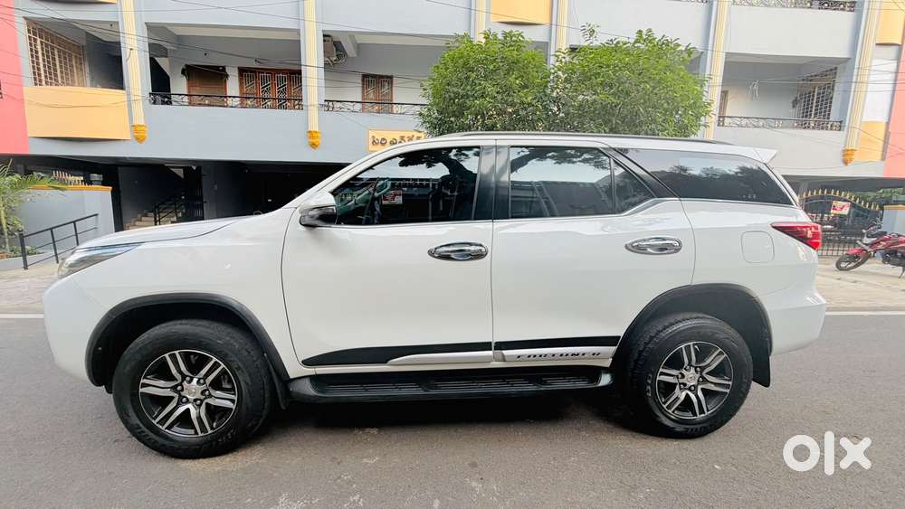 Toyota Fortuner 3.0 4x2 Automatic, 2018, Diesel