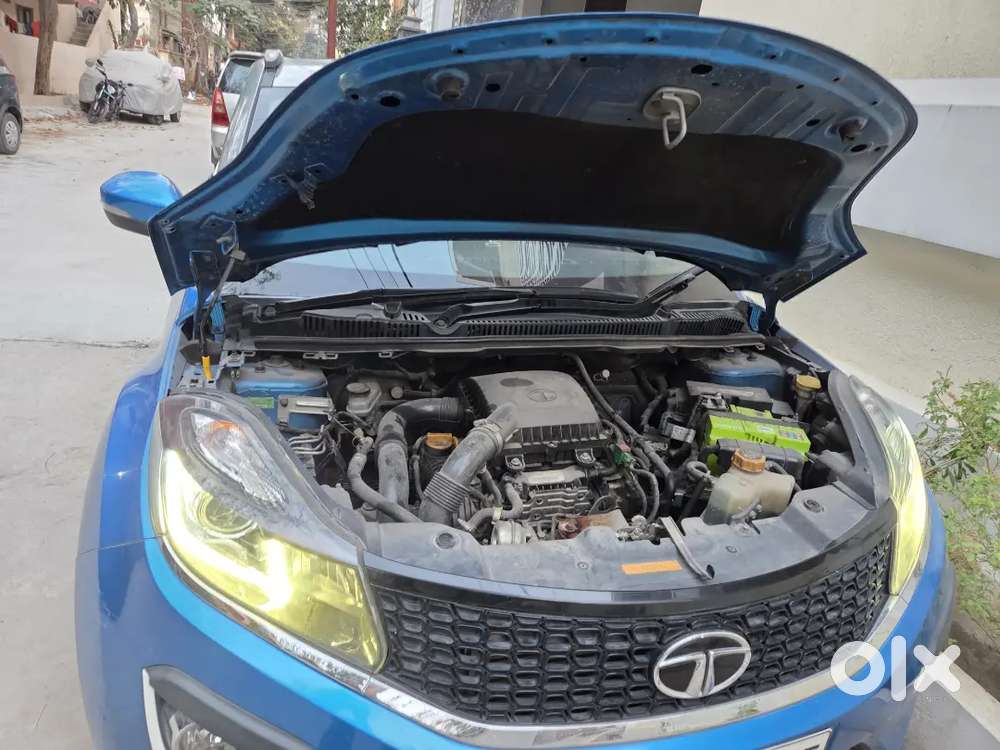 Tata Nexon Petrol 30000 Km Driven Well Maintained