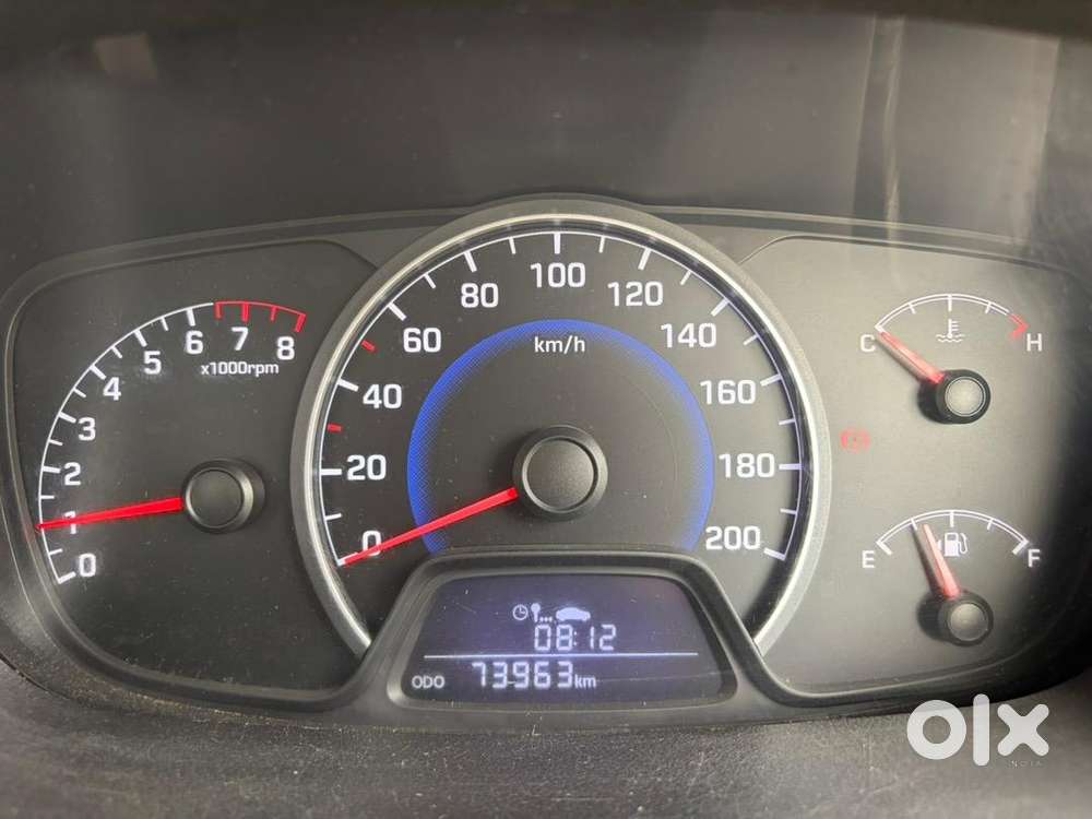 Hyundai Grand I10 2015 Petrol 70000 Km Driven