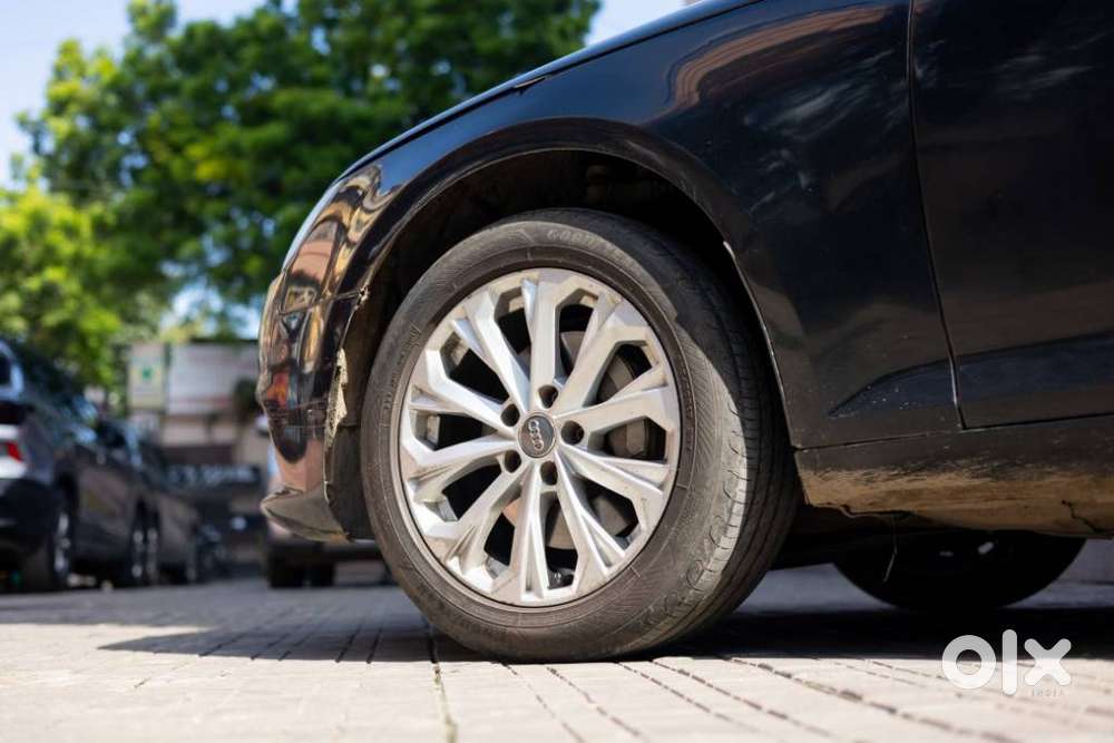 Audi A4 2.0 35 Tdi Premium Plus Sunroof, 2018, Diesel