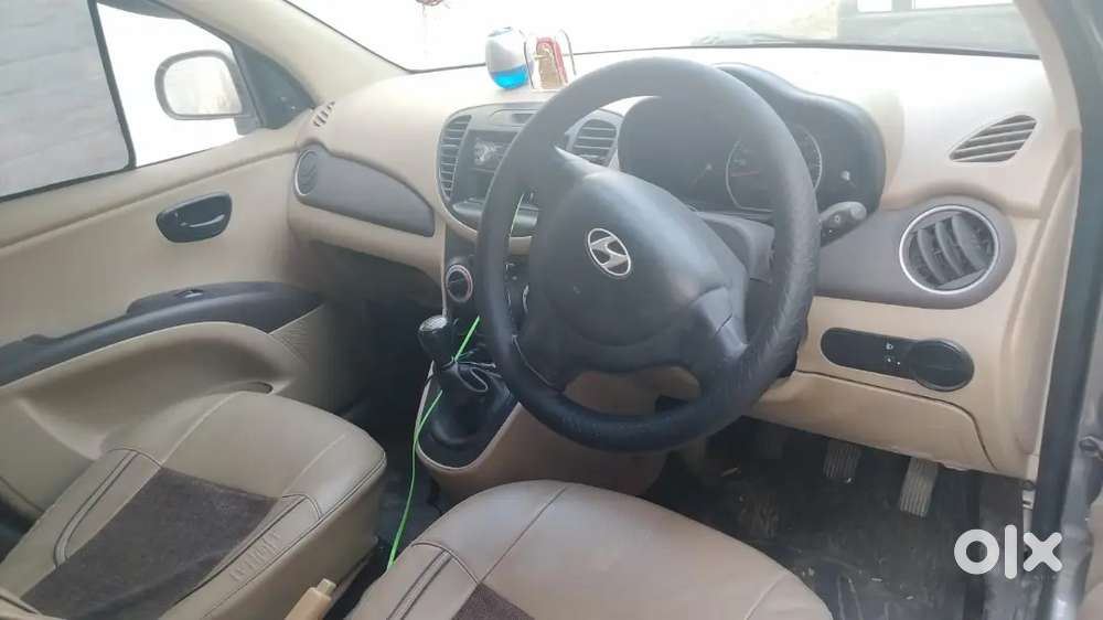 Hyundai I10 D-lite 2010 Kms Driven