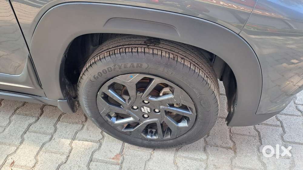 Maruti Suzuki Fronx Delta Plus 1.2 Ags, 2023, Petrol