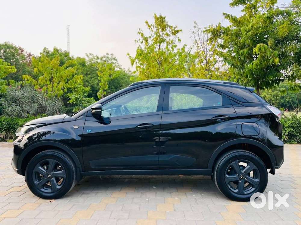 Tata Nexon Ev Xz Plus Dark Edition, 2023, Electric