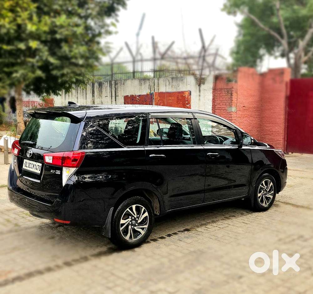 Toyota Innova Crysta 2.7 Gx At 8s, 2021, Petrol