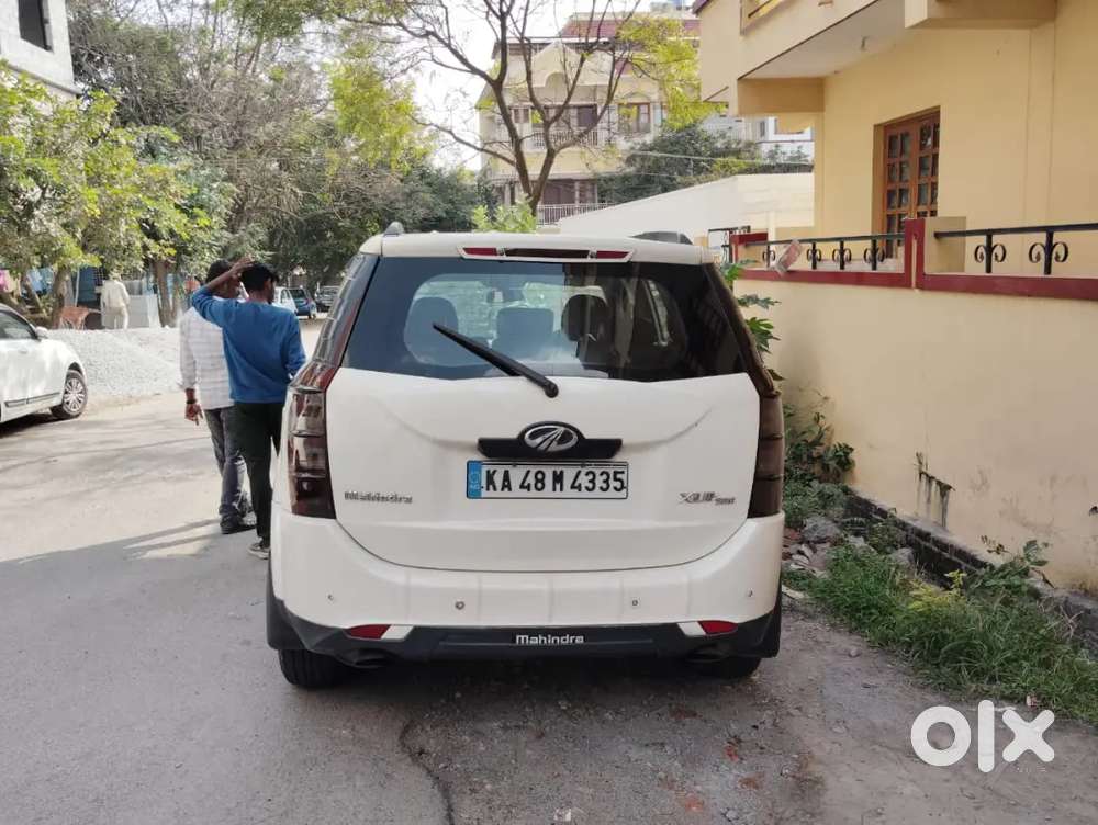 Mahindra Xuv500 2012