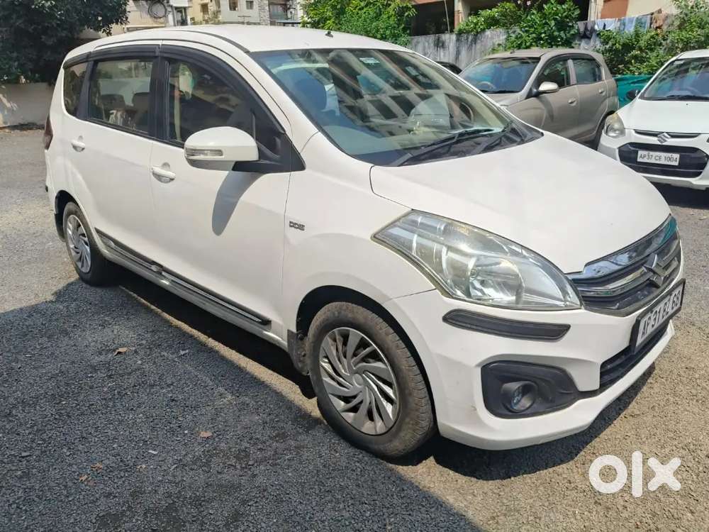 Maruti Suzuki Ertiga 2012 Diesel 120000 Km Driven
