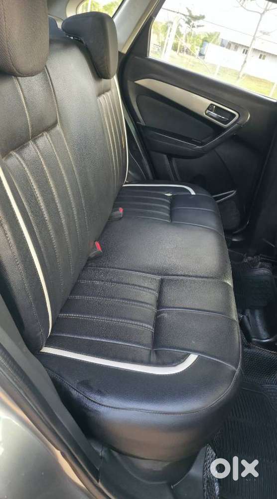 Maruti Suzuki Vitara Brezza 1.5 Lxi, 2020, Petrol