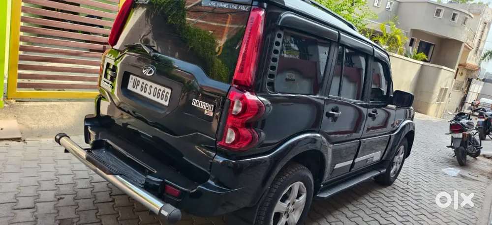 Mahindra Scorpio 2017 Diesel 72000 Km Driven