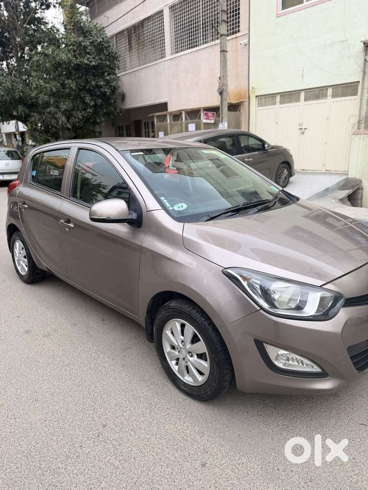 Hyundai I20 Sportz 1.4 Crdi 6 Speed Bs-iv, 2012, Diesel
