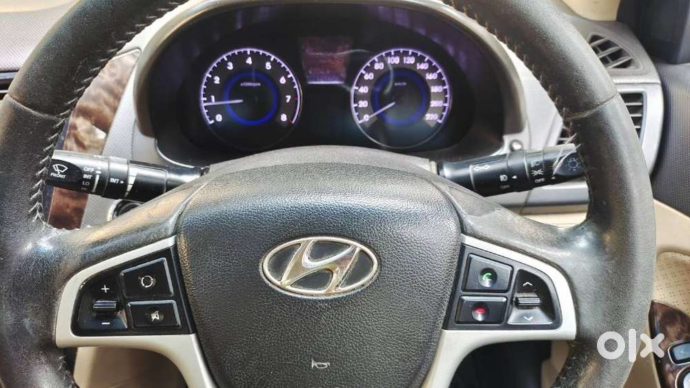 Hyundai Fluidic Verna 1.6 Vtvt S(o), 2012, Petrol