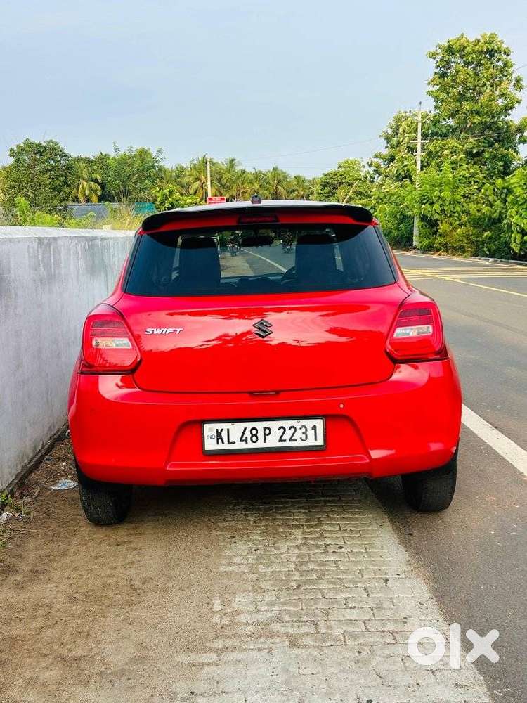 Maruti Suzuki Swift Vxi + Manual, 2019, Petrol