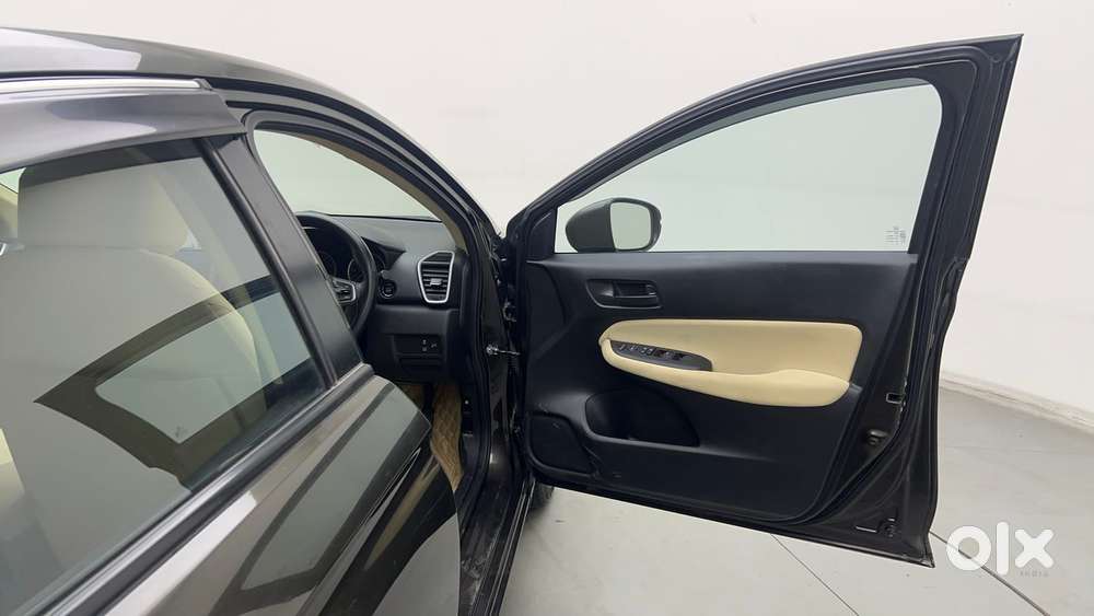 Honda City I-vtec V, 2022, Petrol