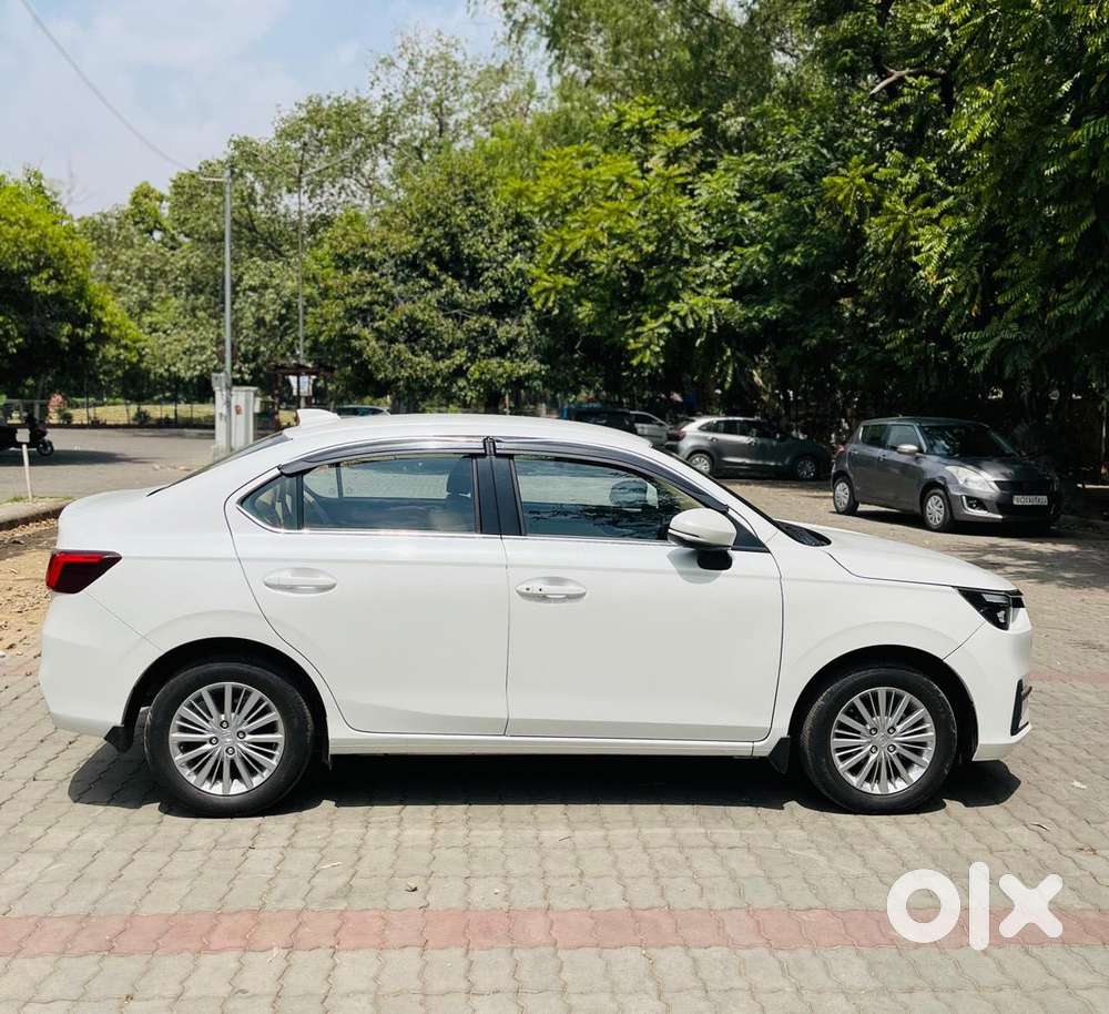 Honda Amaze, 2025, Petrol