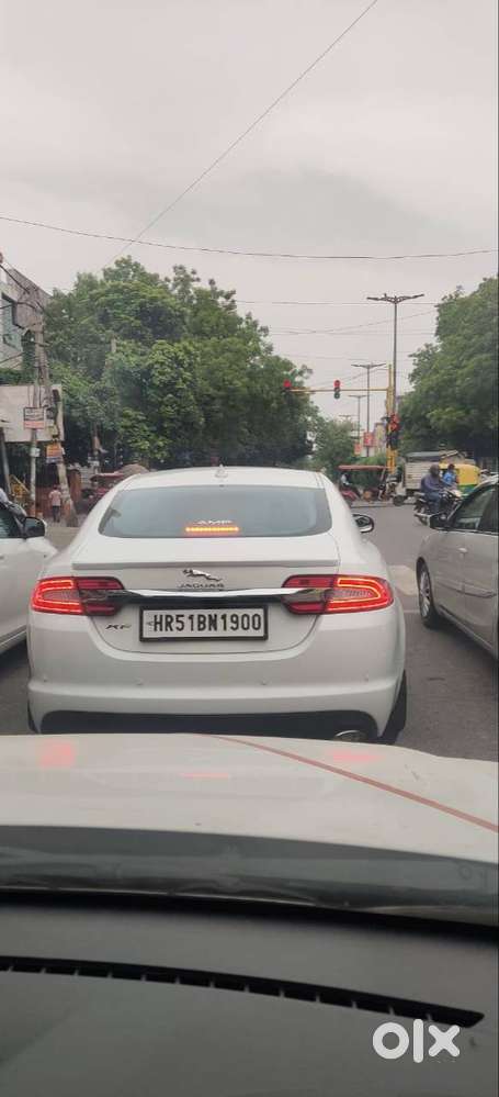 Jaguar Xf Diesel 2017