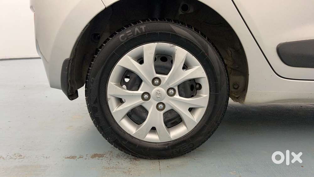 Hyundai Grand I10 1.2 Kappa Sportz, 2015, Petrol