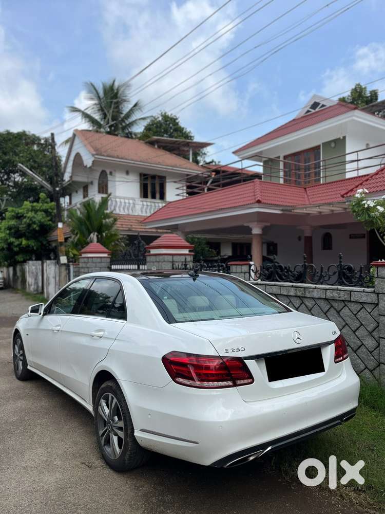 Mercedes-benz E-class 2016 Diesel 32000 Km Driven