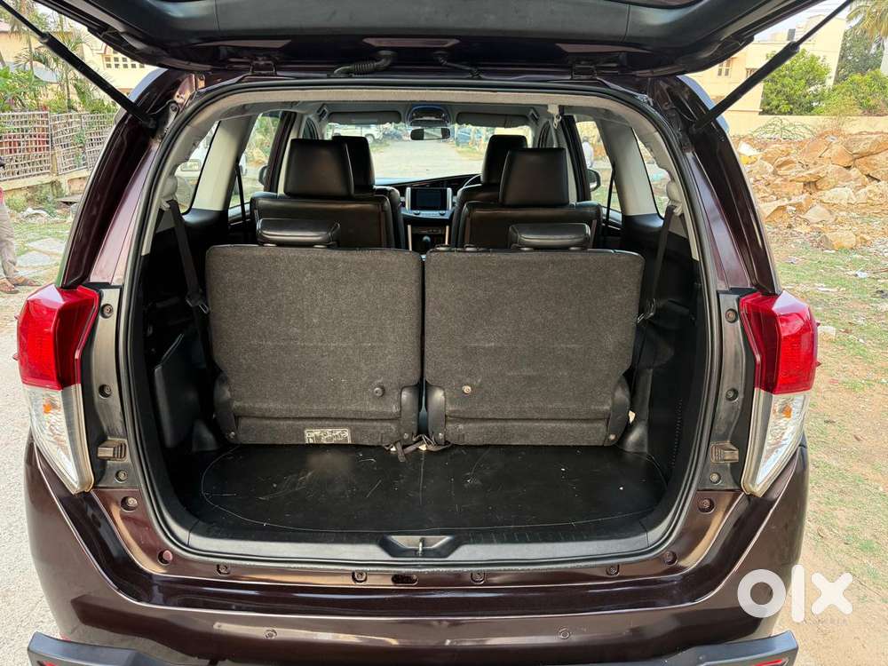 Toyota Innova Crysta 2.4 Z 7 Str, 2016, Diesel