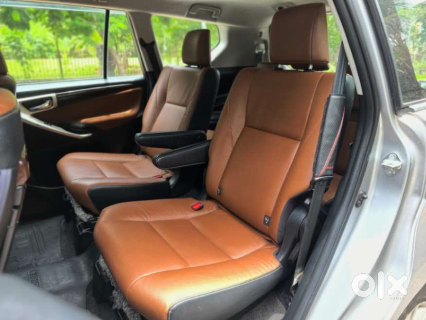 Toyota Innova Crysta 2.8 Z, 2016, Diesel