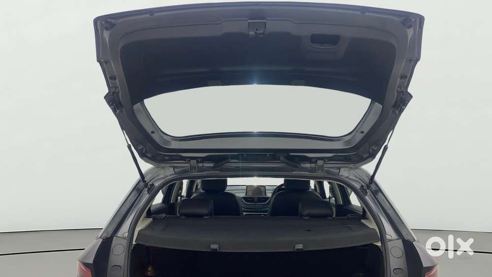 Tata Altroz 1.2 Xz Plus Petrol, 2022, Petrol