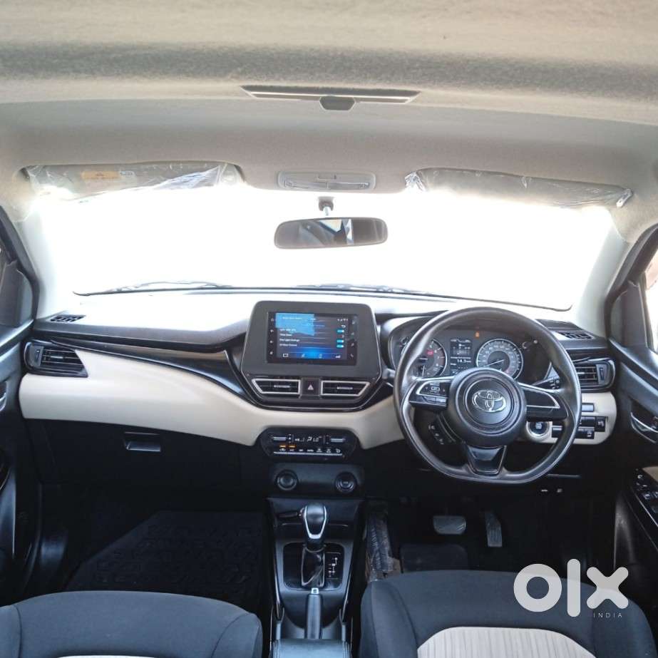 Toyota Glanza 1.2 G Amt, 2023, Petrol