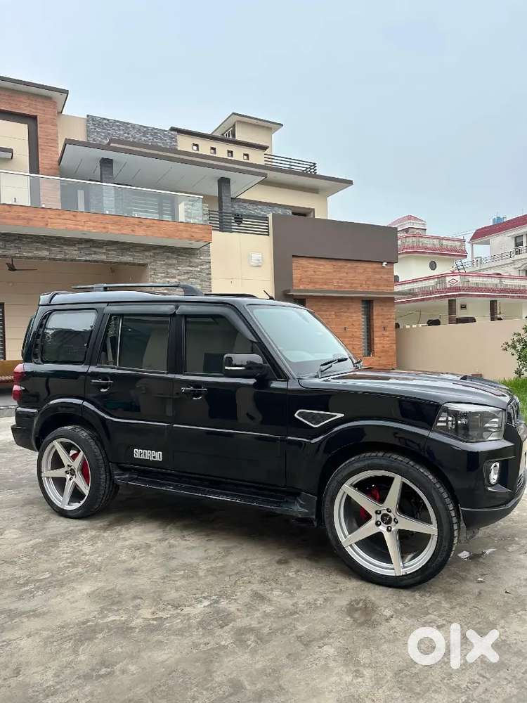 Scorpio S11 Top Model