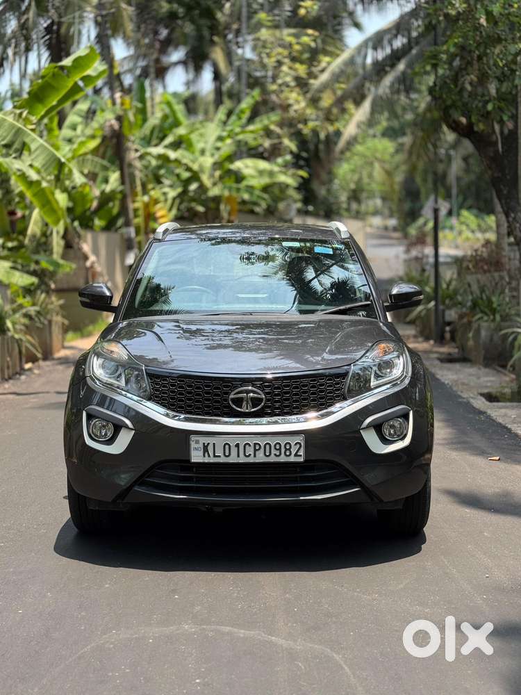 Tata Nexon 1.2 Revotron Xza Plus, 2019, Petrol