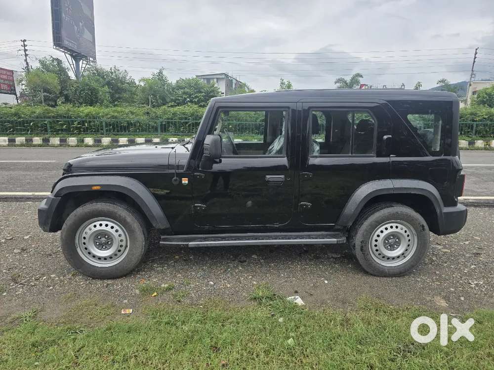 Mahindra Thar Roxx Diesel 2026 Rwd