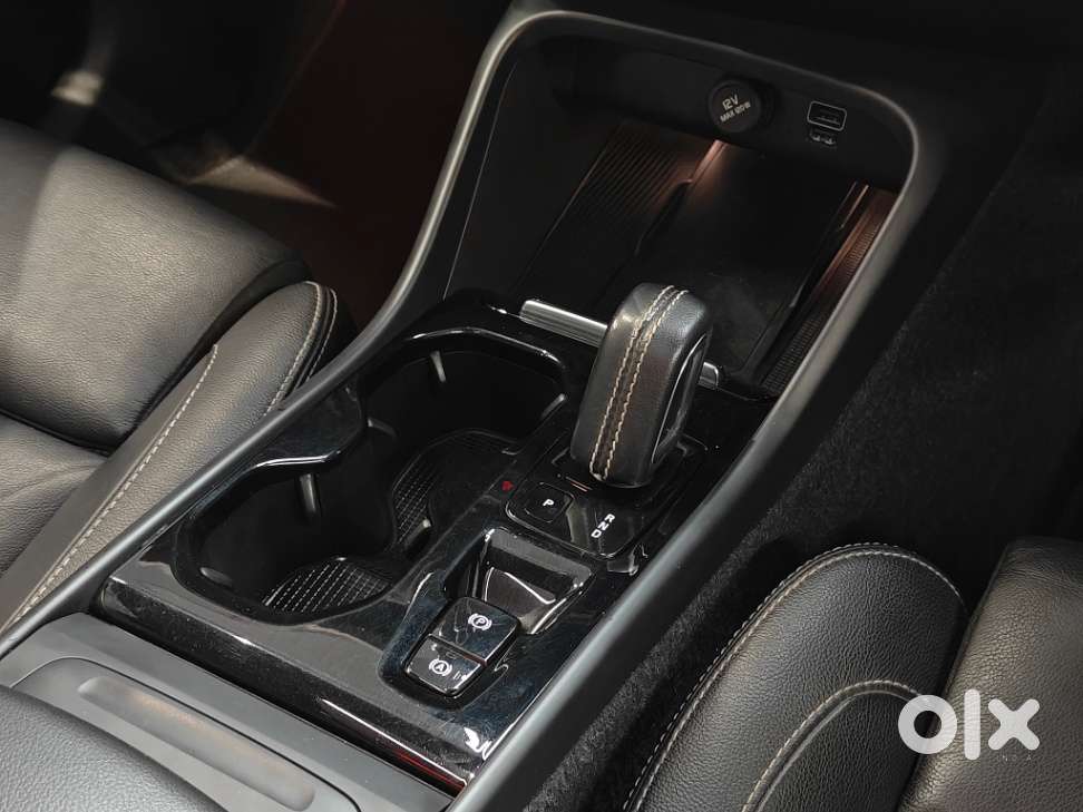 Volvo Xc40 T4 R-design, 2022, Petrol