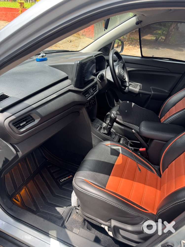 Maruti Brezza Lxi 2024