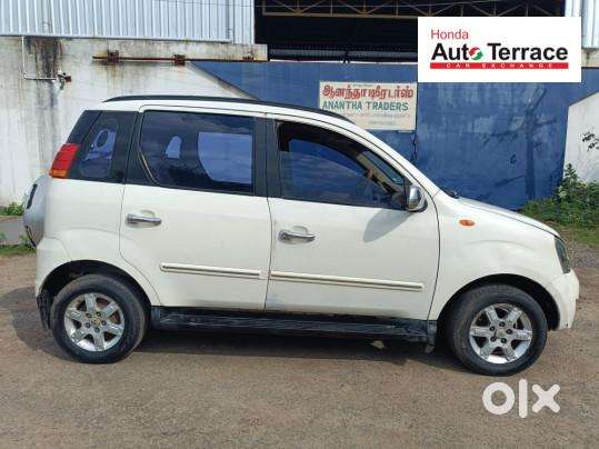 Mahindra Quanto C8, 2013, Diesel