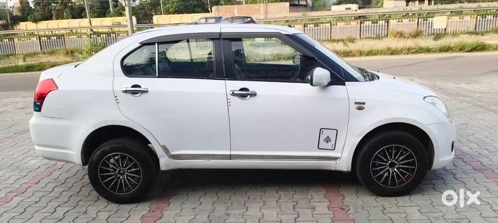 Maruti Suzuki Swift Dzire Ldi, 2013, Diesel