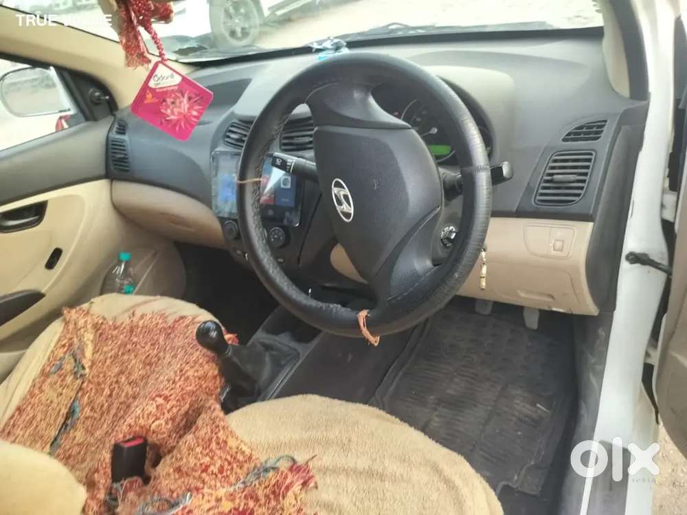 Hyundai Eon 2012 Petrol Well Maintained